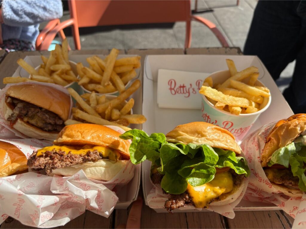bettysBurger